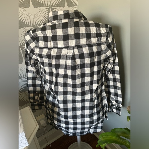 Plaid Flannel Button-down Shirt S - Picture 3 of 4